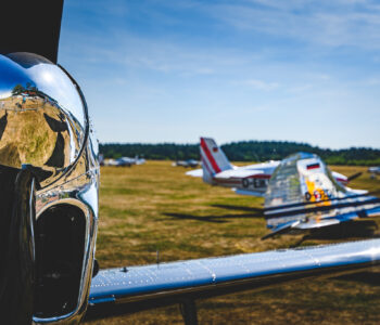 Flugzeug am Flugplatz Klausheide