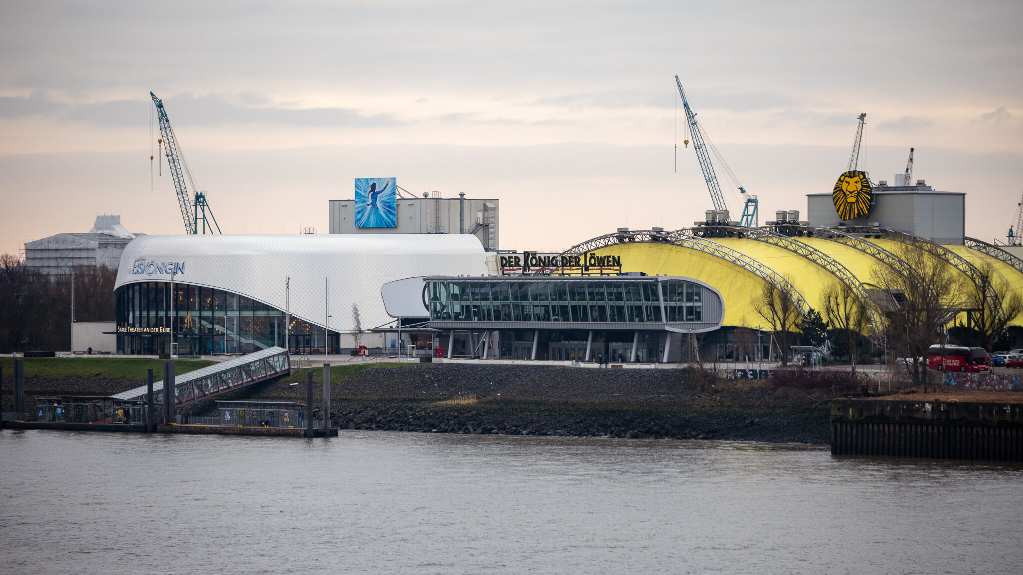 Stage Theater an der Elbe